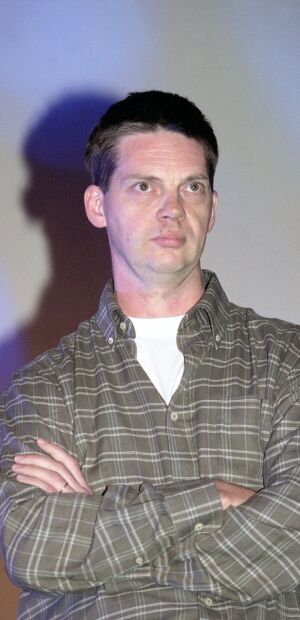 img814 04 xavier diskeuve